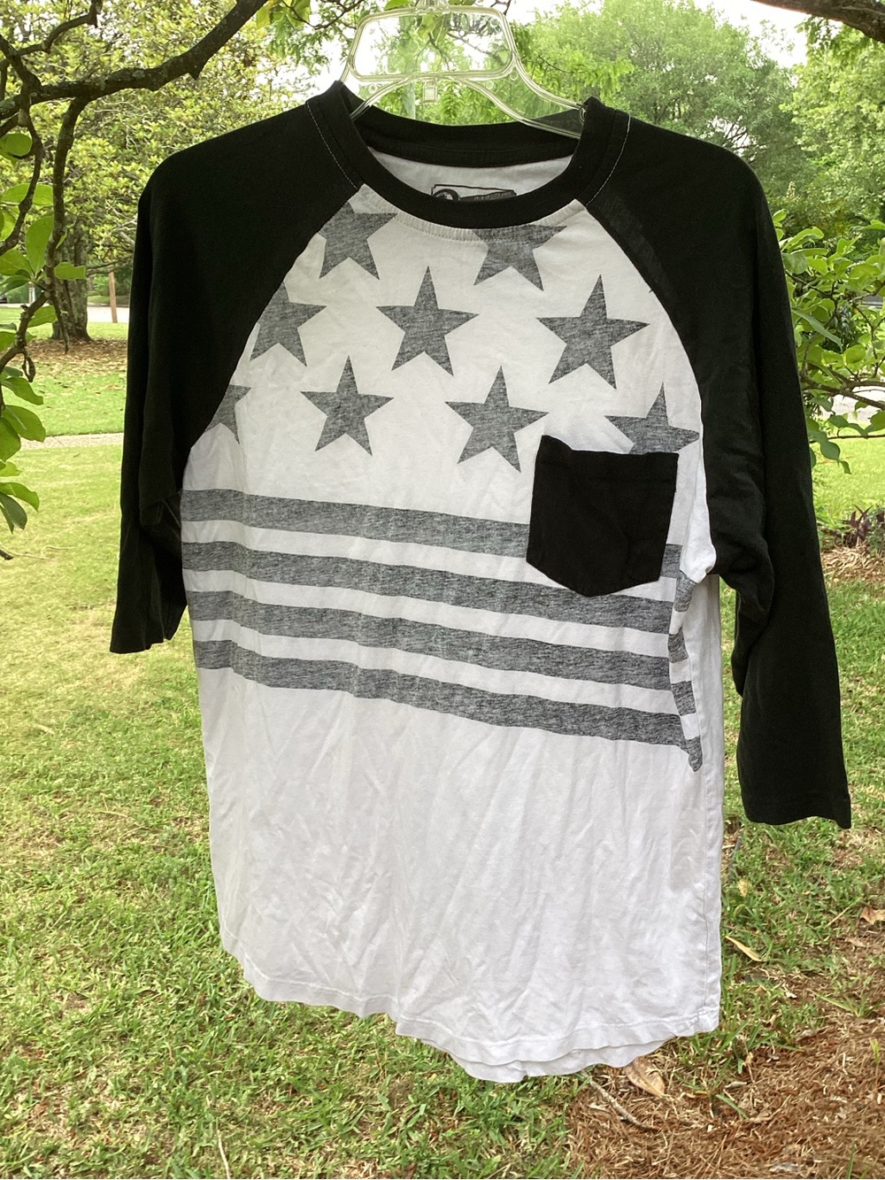 Retrofit White and Black Star Print Tee